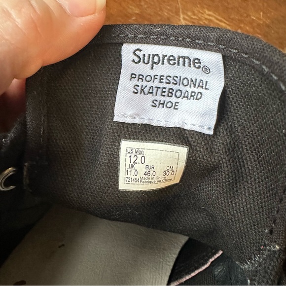 VANS X SUPREME X JEAN PAUL GAULTIER collab Chukka Pro Sneaker Men's 12 red black - Picture 2 of 13